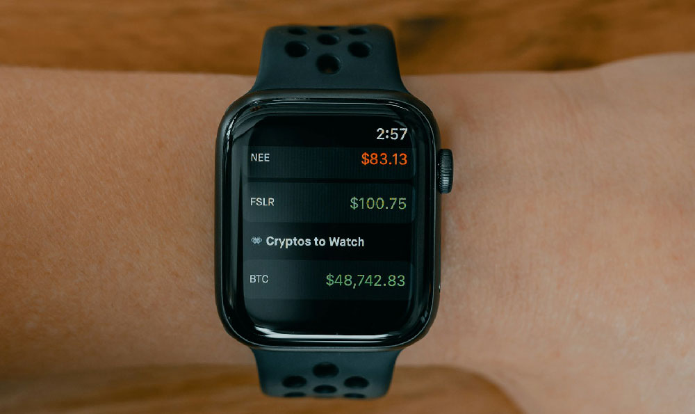 how banks earn money simply explained