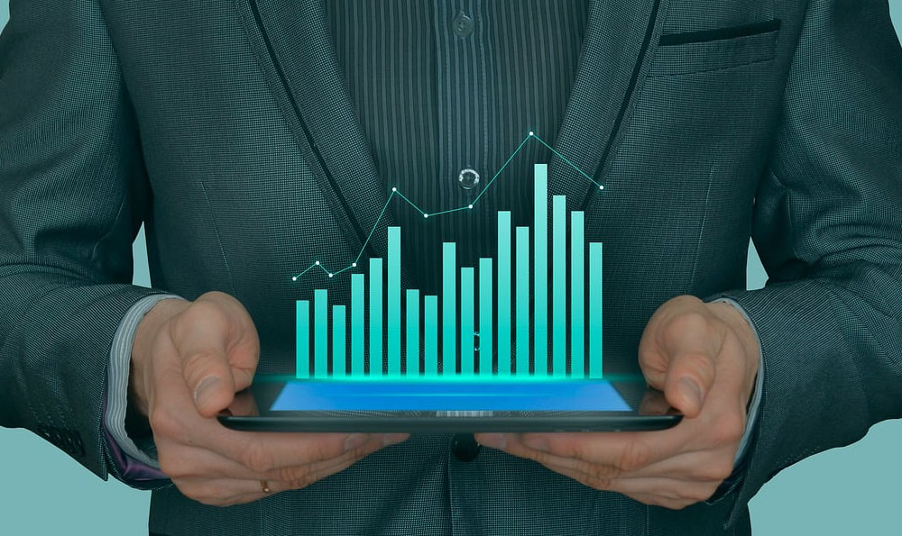 Investing for Quick Cash: Possible or a Pipe Dream?
