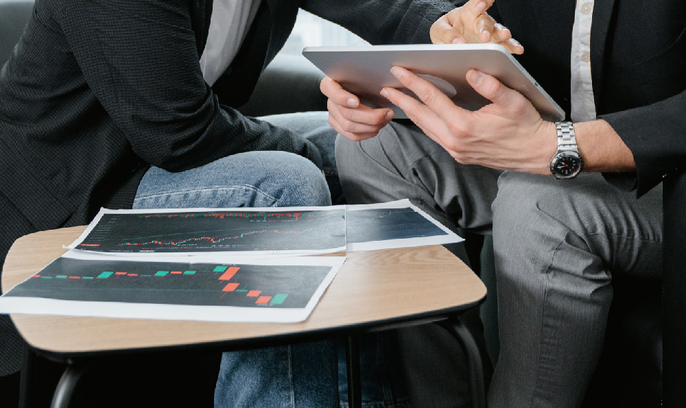 Investing with Schwab: What Are My Options & How Do I Start?