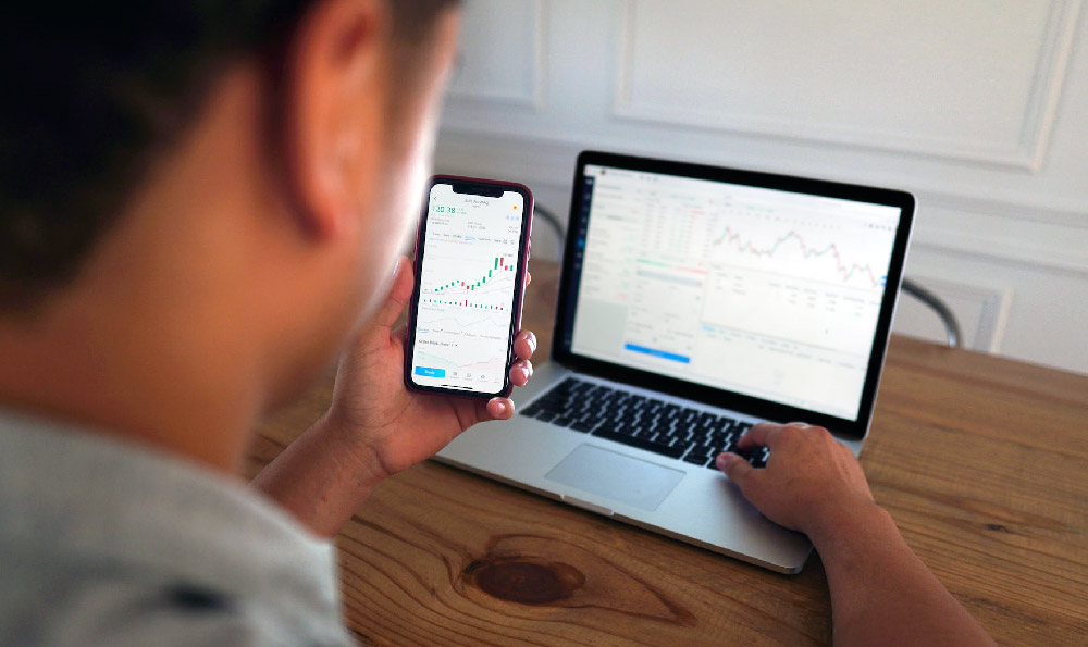 Can You Make Money with Amazon Reviews? A Guide to Earnings