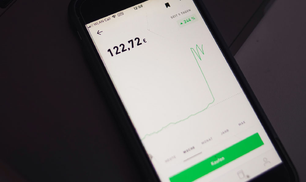 

How to Make Money by Investing in Stocks: Beginner's Guide to Success and Profit
