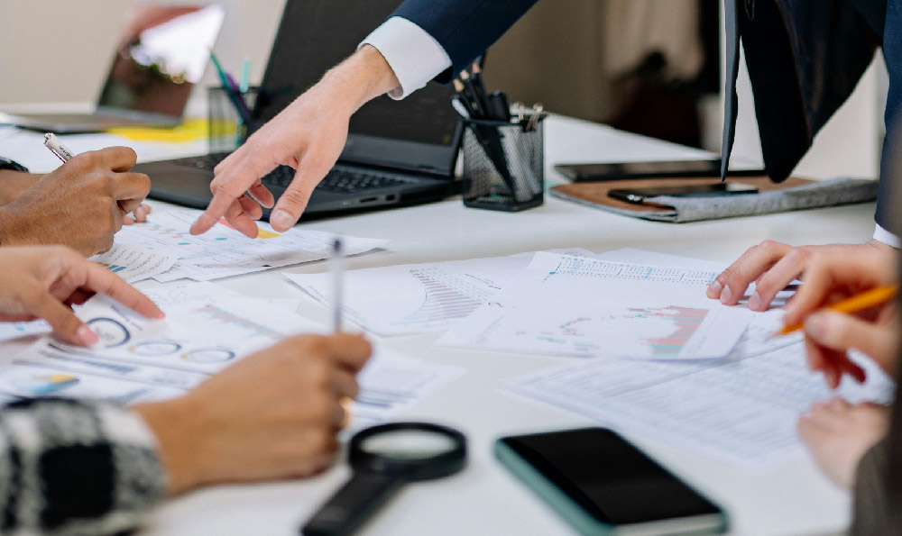 

How Does SoFi Earn Revenue?