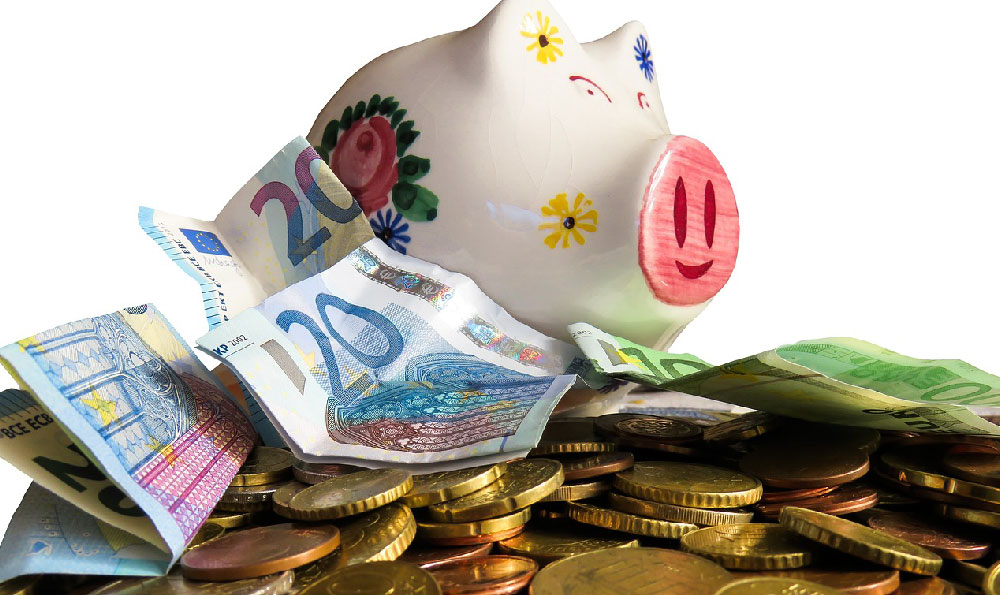 

how to make money playing video games from home
