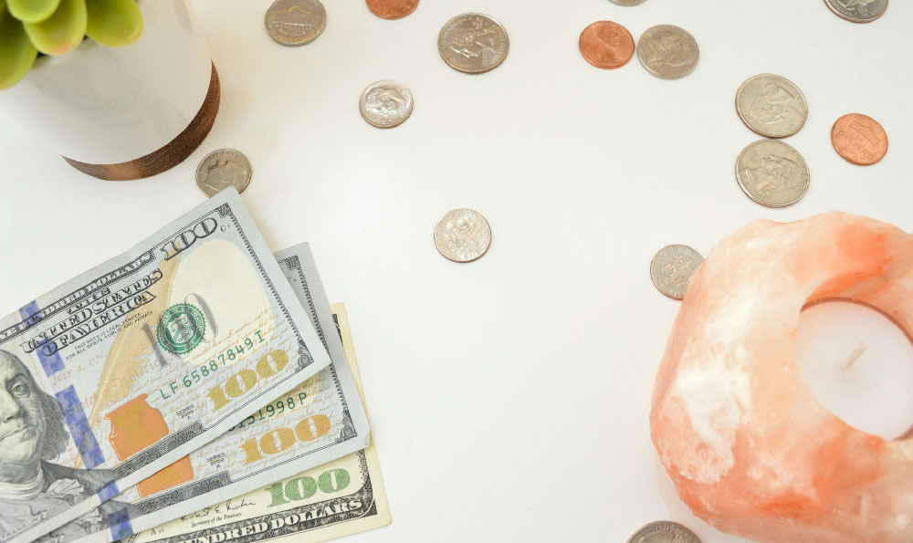 How Much Can You REALLY Make on OnlyFans: Is It Worth It?

