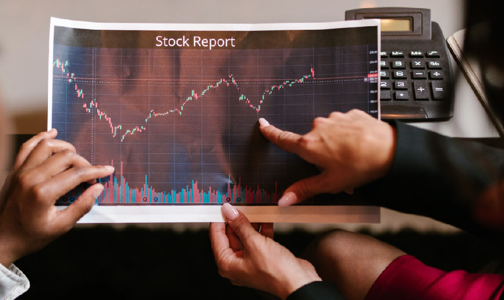 AI Stocks: Where & How Should I Invest?