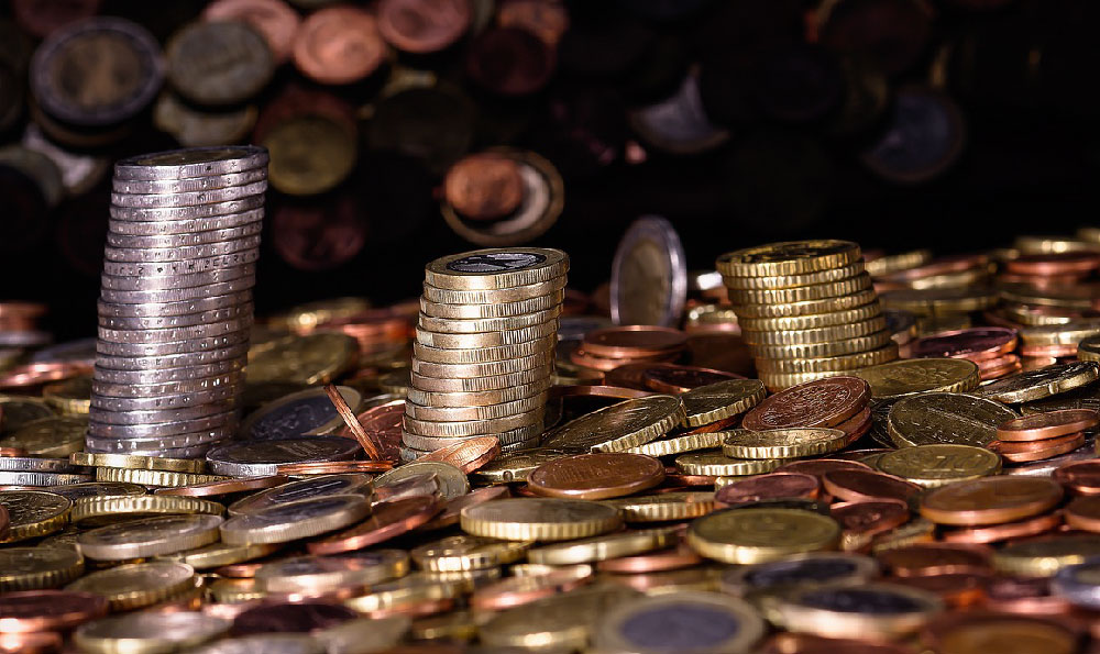 Earning Online: Is It Possible, and How Do You Do It?

