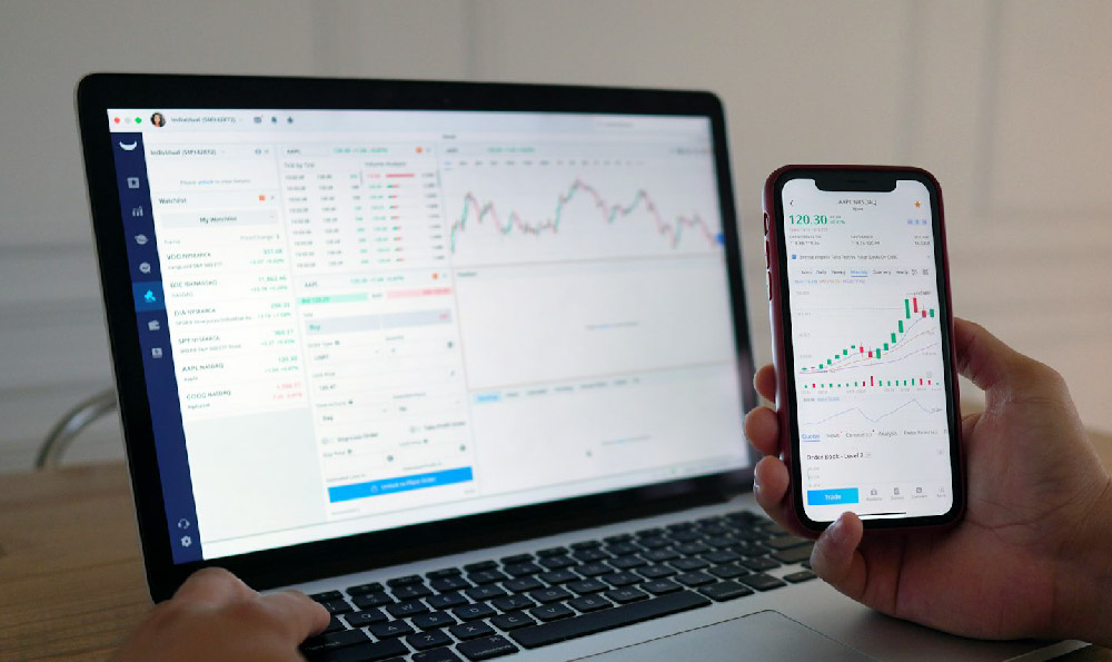 eBay Seller: How Much Can You Earn? What's The Profit?