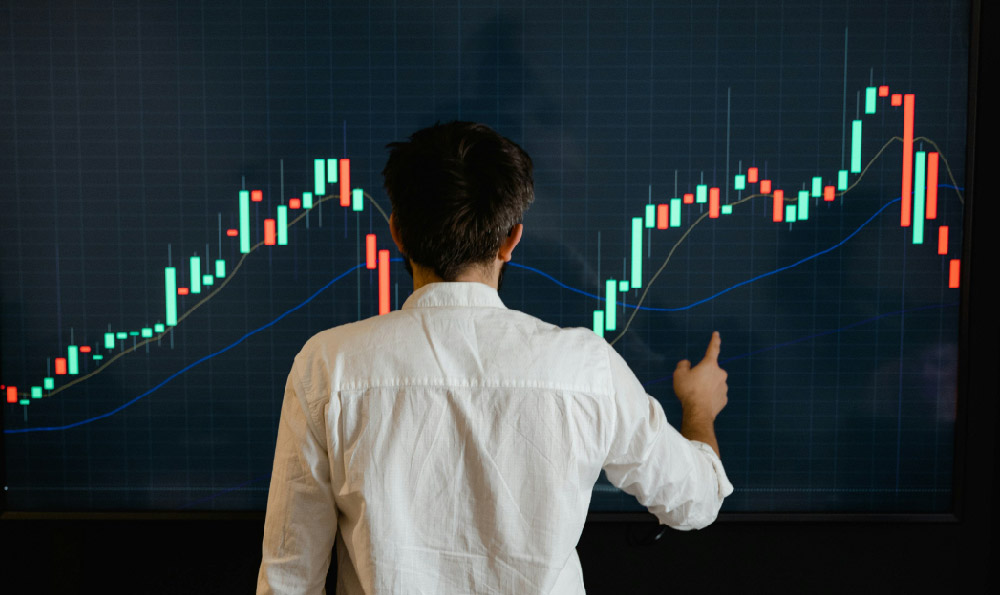 How did Madison Cawthorn make his money, and was it ethical?
