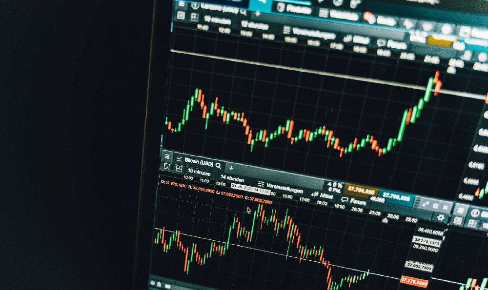 Is Tesla Motors Worth Investing In? Buy or Sell?